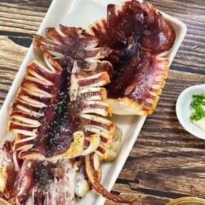 [하프클럽/더조은]감칠맛 가득 반건조 오징어 2kg (10미 특대)