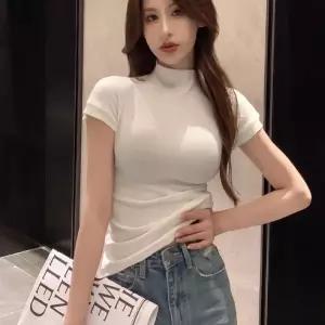 [라일리여성의류] Rly 패턴없는 깔끔하고 모던한 민무늬 반폴라 슬림핏