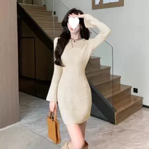 여성 화사한 미니 스커트 가을 핫걸넥 힙스터 슬림 이너 니트 원피스 DUCHI3