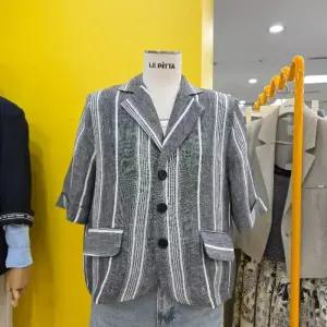 르피타 DP01 바코드재킷 대동백화점  L262UJK503
