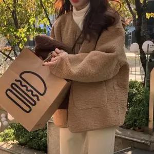 타노스여자 데일리룩 코트 모피 봄가을 부드럽고 도톰스웨이드 쇼트 KUK3
