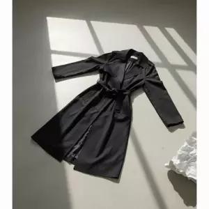 비비안웨스트우드 젤리 코트 Jerry Coat 여성 코트 1D010003 W00F1 K210