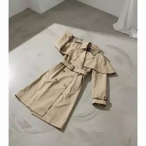 버버리 BURBERRY 코튼 개버딘 트렌치코트 8073541