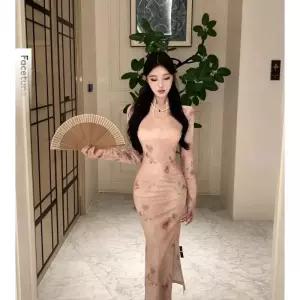 앤트맨 원피스 스커트 여성 가을옷 프린트 개량 슬림핏 트임 원 OPH3