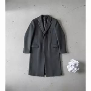 아미 AMI 남성 투버튼 울 코트 UCO306 WV0004 081