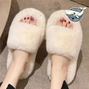 겨울 따뜻한 퍼 슬리퍼 사무실 데일리 신발 겨울슬리퍼 여성털슬리퍼 발편한슬리퍼