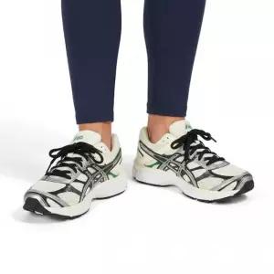 아식스 ASICS 젤 큐뮬러스 16 스니커즈 1203A888 750 남여공용)