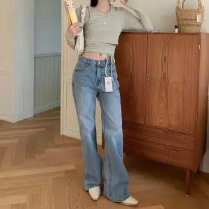 [하프클럽/]여성 빈티지 워싱 세미 부츠컷 청바지