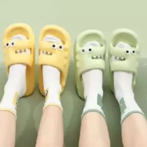 [하프클럽/]실내화 실내슬리퍼 거실화 캐릭터 쿠션슬리 발편한실내화 고급