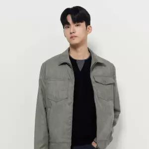 매장정품 BEANPOLE 빈폴 [FW25]페이크 스웨이드 트러커 - 카키 :BC5839C21H 1621915