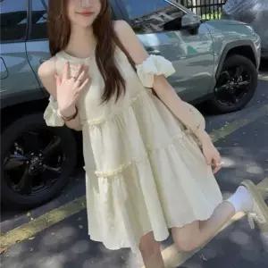 [하프클럽/]여성 여름 바캉스 홀터넥 플레어 드레스