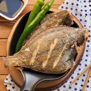 [인정식탁][주문진씨푸드] 국내산 반건조 손질 기름가자미 1팩 (팩당 5마리 마리당 24cm 100g 내외)