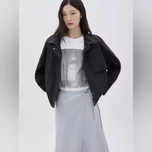[롯데백화점]쥬크 유틸리티 하이넥 블루종 점퍼 (Z261MSJ006)