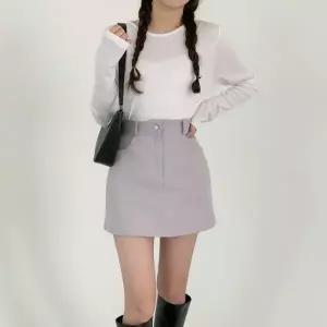 KHK1AC8여성 뒷밴드 포켓 기본 미니 스커트_25338368