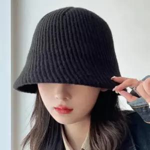 스타일리쉬한 굵은 골지 니트 벙거지 버킷햇