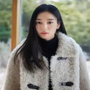 셀렙샵에디션 2072316030 밍크 퍼 퍼 25FW 호주산 양모 100 시어링 하프코트 5653864