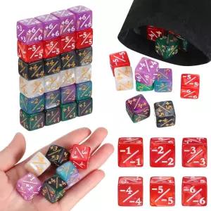 TOPPERFUN 48Pcs 토큰 주사위 카운터 063인치 6색 D6 플러스 마이너스 세트 가방 포함 아크릴 보드 게임