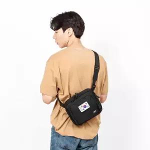 숄더백 작은보조가방 MKT 케일럽 크로스백 태극기패치 경량크로스백 남성캐주얼 사이드