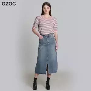 [오조크(OZOC)] 슬릿포인트 데님 스커트 (택가격: 98000원)