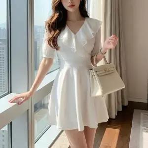 [옷자락]여자 봄 여름 반팔 쉬폰 프릴 브이넥 미니원피스