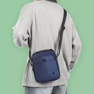 남자크로스백 데일리 직장인 여행용 크로스백 가방 네이비