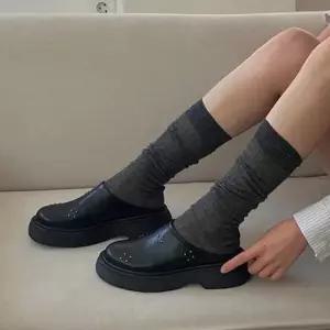 플랫 모카신 스니커즈 슬립온 플랫슈즈 여자구두 봄