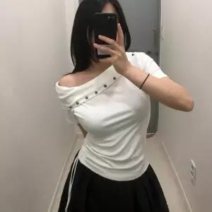 여자 스터드 찡 언발 원 오프숄더 허리 스트링 반팔티
