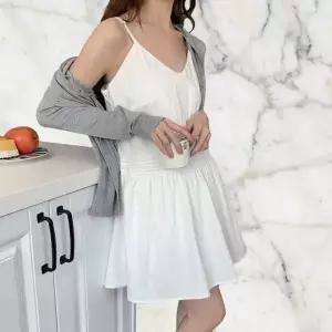 CHO5A51여성 여름휴가용 브이넥 핀턱 미니 드레스 끈나시 원피스