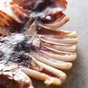 [하프클럽/더조은]감칠맛 가득 반건조 오징어 350g (5미)