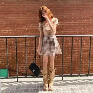 여자 데이트룩 캐주얼 체크 미니스커트_25210936_588872