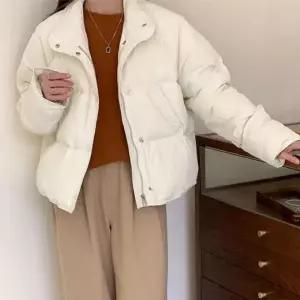 [하프클럽/]여성 숏 겨울 스노우 하이넥 파스텔 아방핏 웰론 패딩