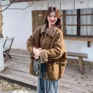 여성 모피 코트 다크 터틀넥에 도톰한 융털라이크 퍼 일체형 스웨이드 쇼트 CH1