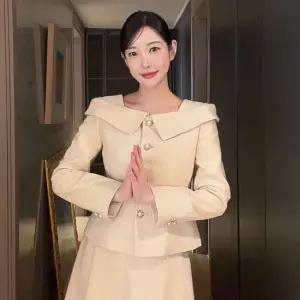 (지고트) 그레이스 펄 오프숄더 재킷 JR2A0JK281
