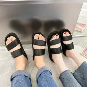/신상오픈런 남녀공용 커플 여행 샌들 슬리퍼
