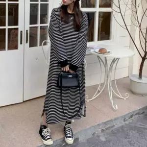 여성 데일리 스트라이프 패턴 기모 긴팔 원피스