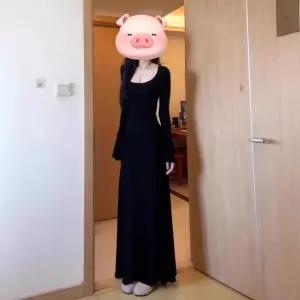 에네로 여성가을원피스 봄가을 블랙 긴팔 원피스 추동 이너 롱 스커트 UNO3