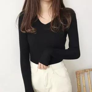 친절한탄씨 데일리룩 여자 브이넥 티셔츠골지 브이넥 티셔츠 여성기본티셔츠 이너기본티 골지티셔츠