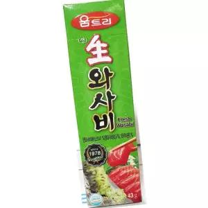 움트리 튜브 생 와사비 43g 조미료