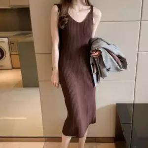 여성 3칼라 편안한 신축성 세로라인 슬림핏 롱원피스 원피스 브이넥 나시 민소매
