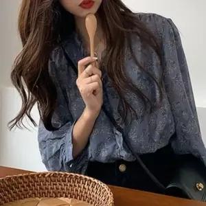 여성 데일리룩 꽃무늬 봄가을 레이스블라우스 플라워블라우스 플라워 페미닌룩 화사한