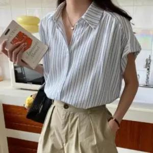여성 린넨반팔블라 셔츠남방 스트라이프 린넨소재 린넨셔츠 포멀룩 블라우스 반팔 스