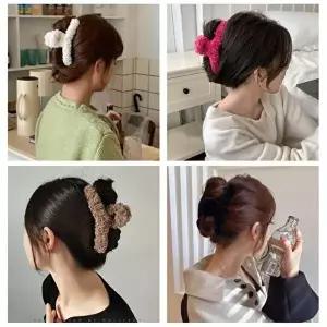 올림머리 반묶음 포니테일 포근한 퍼 집게핀 머리핀 (HSJ-WD011CE)