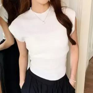트임 반팔 뒤 뒷 화이트 여성 여름 셔츠 여성티셔츠 여름티셔츠 티 여름 여자반팔티 여성 티셔츠