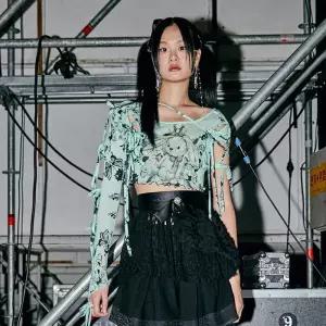 [곽현주컬렉션] 24SS RABBIT SHORT SLEEVE STRING CROP TOP