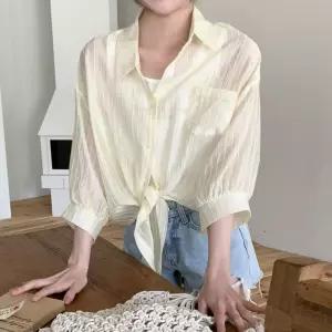[옷자락] 여자 데일리 여리핏 시스루 레터링 나시 스트랩 셔츠 세트