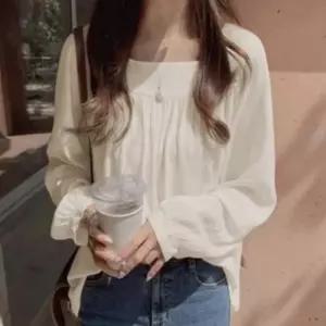 여성 출근룩 상견례 블라우스 봄가을 긴팔 셔링 스퀘어넥
