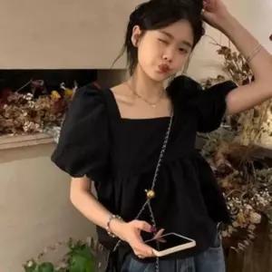 여성 러블리 스퀘어퍼프 패턴 블라우스 퍼프소매 여름