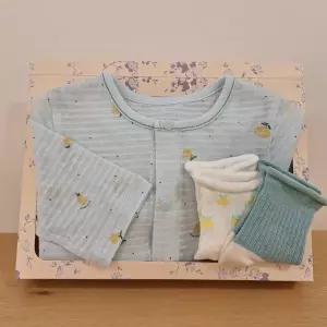 [밍크뮤](마산점)[26년SS출산선물] MN)도트프룻7부우주복&쁘띠베리양말세트(36370-041-12*36170-011-02)