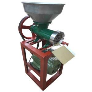 돼지 분쇄기 닭뼈 돼지뼈분쇄기 생고기 가능 사료 껍데기 가는기계 업소용 220V