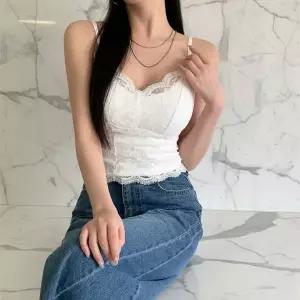 [하프클럽/]여성 여름 레이스 이너캡 내장 슬림 끈나시